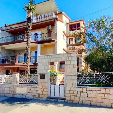 Skajla Apartments 메덜린 외부 사진
