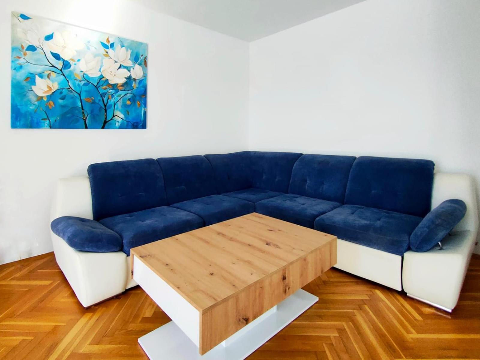 Skajla Apartments 메덜린 외부 사진