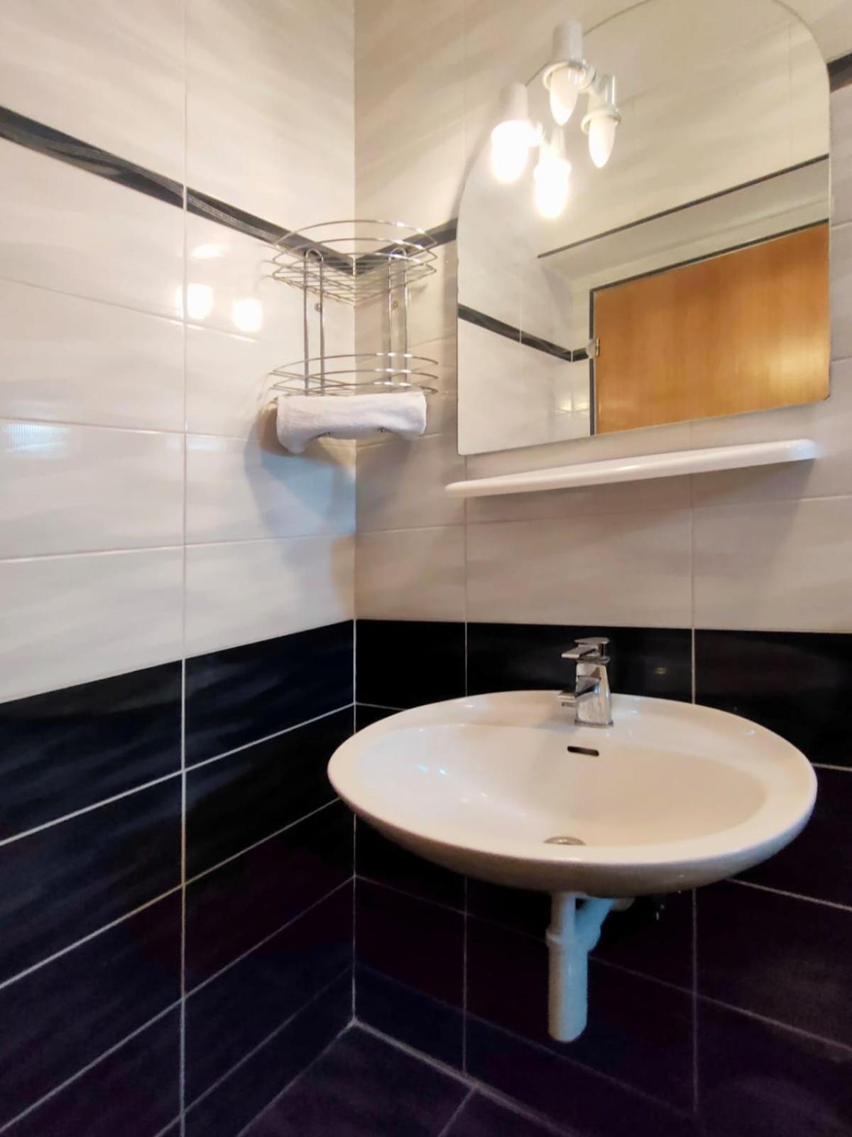 Skajla Apartments 메덜린 외부 사진