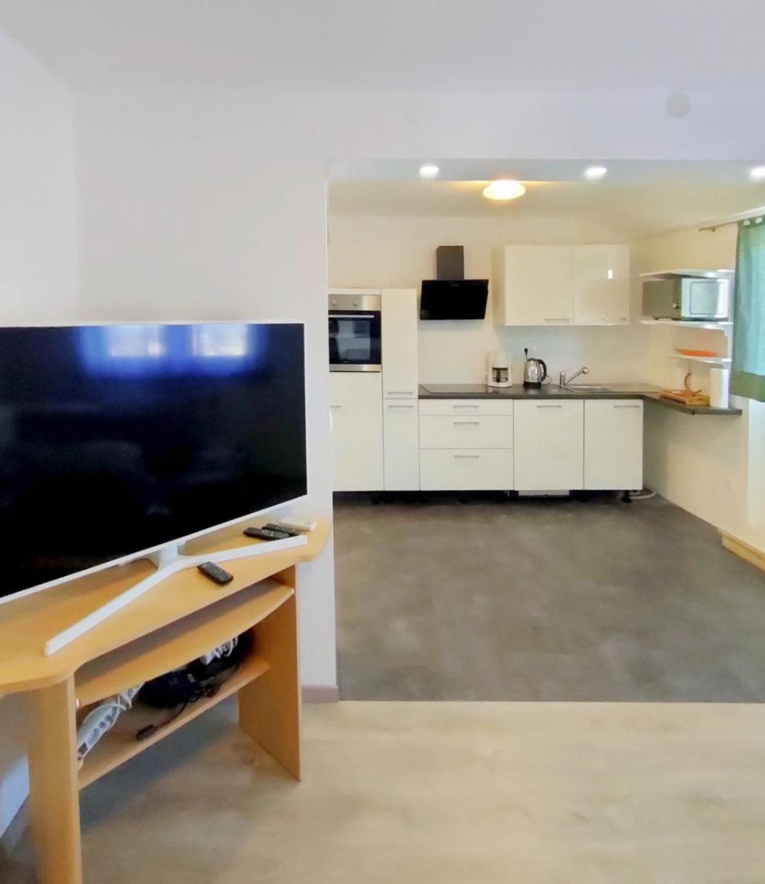 Skajla Apartments 메덜린 외부 사진